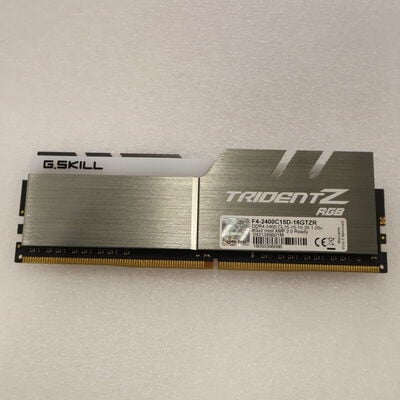 【通販センター】中古  PC4-19200 8GB デスクトップ用(DDR4-2400) 126163 