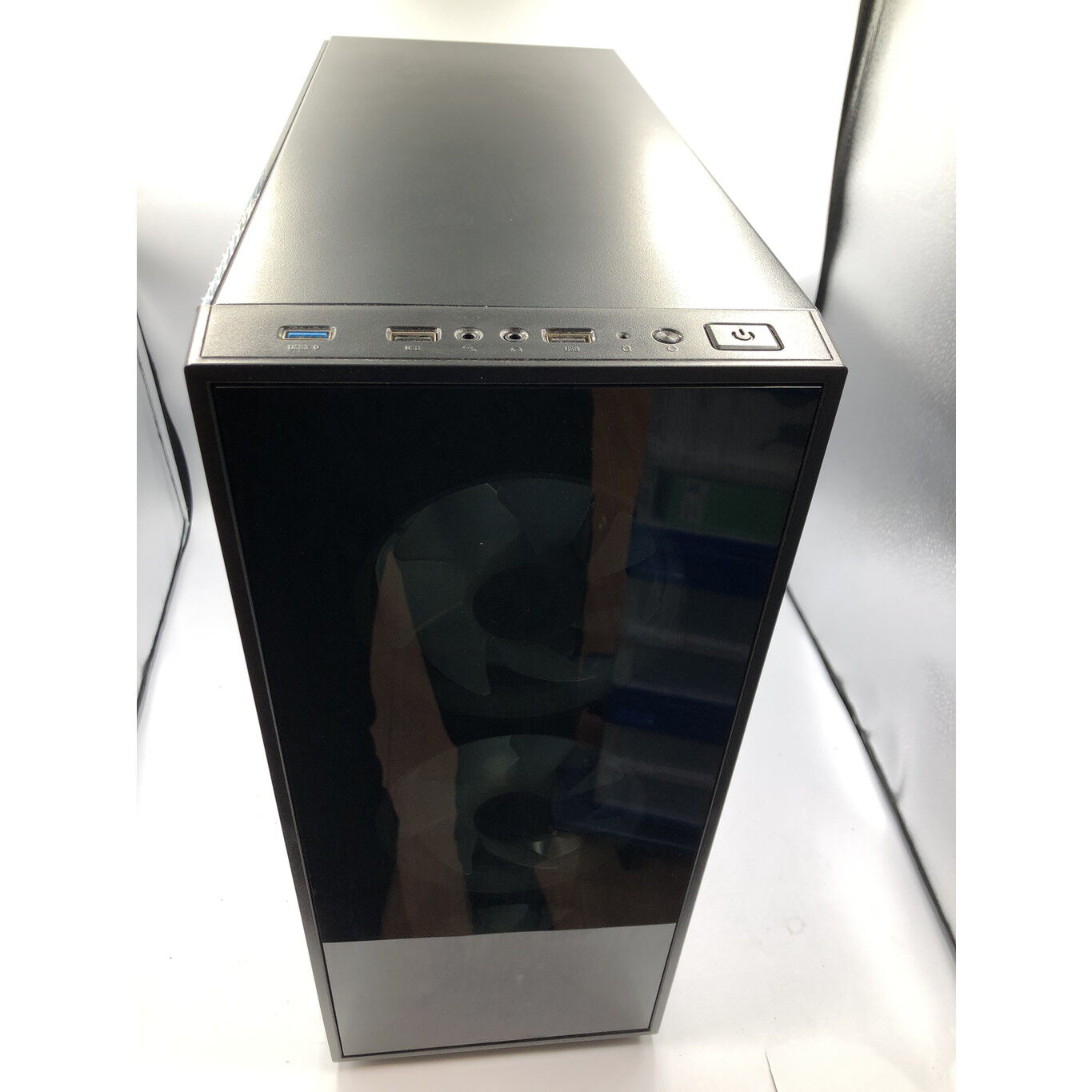 i7&16GB&SSD1TB&搭載！自作系PC 20万越え】i7-14700K＋RTX5060Tiで初めて自作PC組んでみた！！｜ルサマ