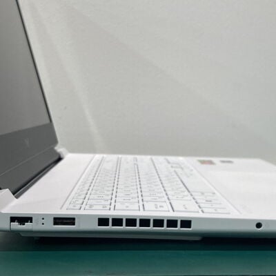 【浦添城間店(沖縄)】中古  HP Victus 16-s0011AX(Ryzen 5 7640HS/16GB/SSD500GB/RTX4050/W11H) 4780001526 