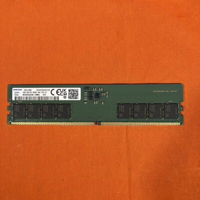 【なんば店】中古  Samsung M323R2GA3EB0-CWM(DDR5 PC5-44800 16GB) 1460026031 