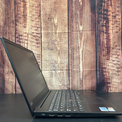 【富士青葉店】中古  Lenovo Thinkpad (i5-8250U/8GB/SSD256GB/W11P) 5070002226 