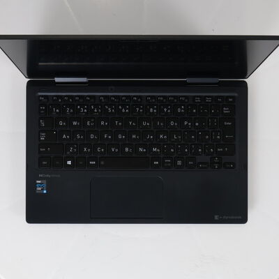 【通販センター】中古  dynabook dynabook V83/HS(Intel Core i5 1135G7/16GB DDR4 (PC4)/SSD256GB/オンボード/13.3/1920x1080/W11H64 MAR) 204060 
