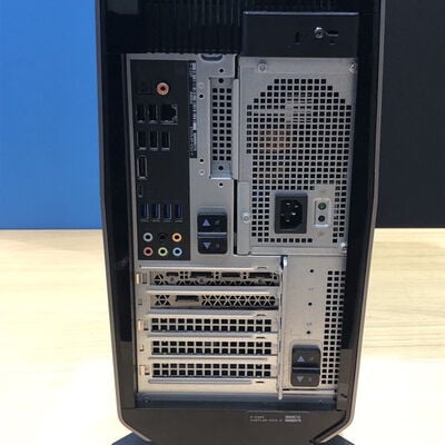 【甲府飯田店】中古  DELL Alienware Aurora R8(i9 9900K/16GB/SSD512GB/RTX2080Ti/W11H) 4720002147 