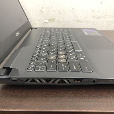 【福山ココローズ店】中古  MSI(i7-13620H/16GB/SSD512GB/RTX3050/W11H) 5090001208 