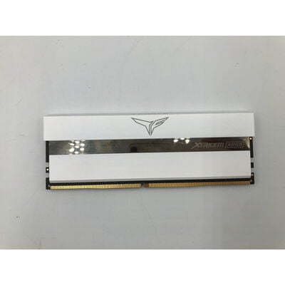 【水戸赤塚店】中古  T-Force TF13D416G3200HC16CBK(DDR4 PC4-25600 16GB) 4680003070 