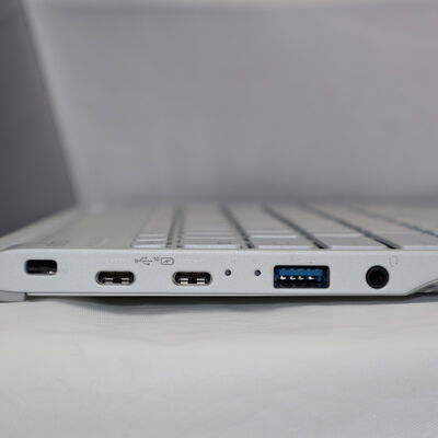 【通販センター】中古  富士通 LIFEBOOK WU2/H1 FMVUH01002(Intel Core i7 1355U/32GB DDR5 (PC5)/SSD512GB/なし/オンボード/14/1920x1200/Wi-Fi/W11H64 MAR) 194587 