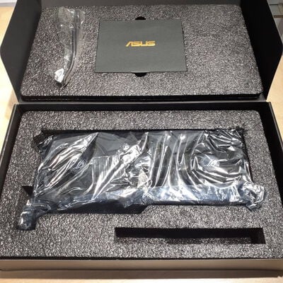 【鹿児島店】中古  ASUS ROG-STRIX-RTX2070S-A8G-GAMING(RTX2070S 8G GDR6) 4700000878 