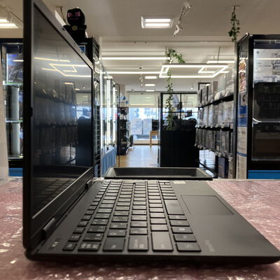 【宮崎恒久店】中古  NEC VKT10 (INTEL Core i5 10210Y 1.0GHz/8GB/SSD256GB/-/オンボード/12.5/1920x1080/Wi-Fi/WEBCAM/W11H64) 179608 