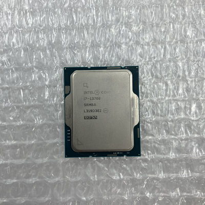 【秋葉原本店】中古  INTEL Core i7 13700 (1700/2.1G/30M/C16/T24) 154210 