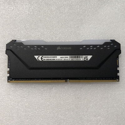 【甲府飯田店】中古  PC4-28800 16GB デスクトップ用 140734 