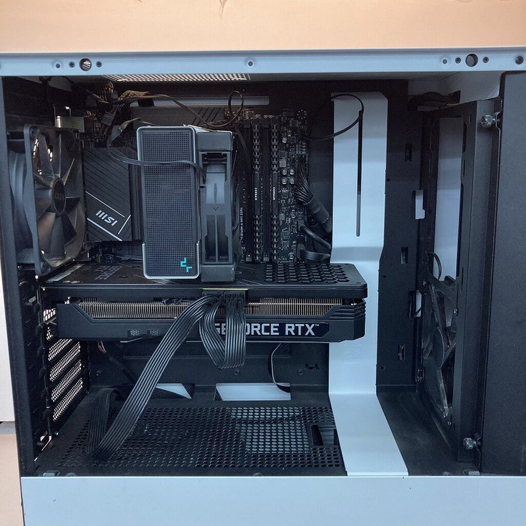 中古 自作パソコン (Core i5 13400F/32GB/SSD1TB+SSD512GB/なし