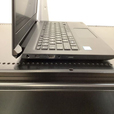 【堺七道店】中古  dynabook dynabook S73/DP (INTEL Core i7 8650U 1.9GHz/16GB/SSD512GB/-/オンボード/13.3/1920x1080/Wi-Fi/WEBCAM/W11H64) 179541 