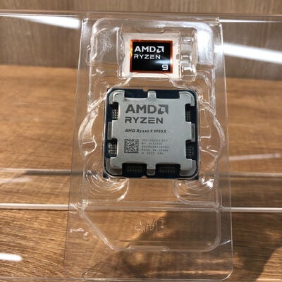 【姫路店】中古  AMD Ryzen 9 9950X (AM5/4.3GHz/80M/C16/T32/170W) 169024 