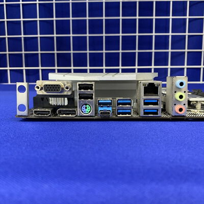 【横浜駅前店】中古  ASRock B550M Pro4 (B550 AM4 mATX DDR4) 142938 