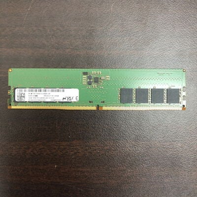 【福山ココローズ店】中古  PC5-38400 16GB デスクトップ用 149151 