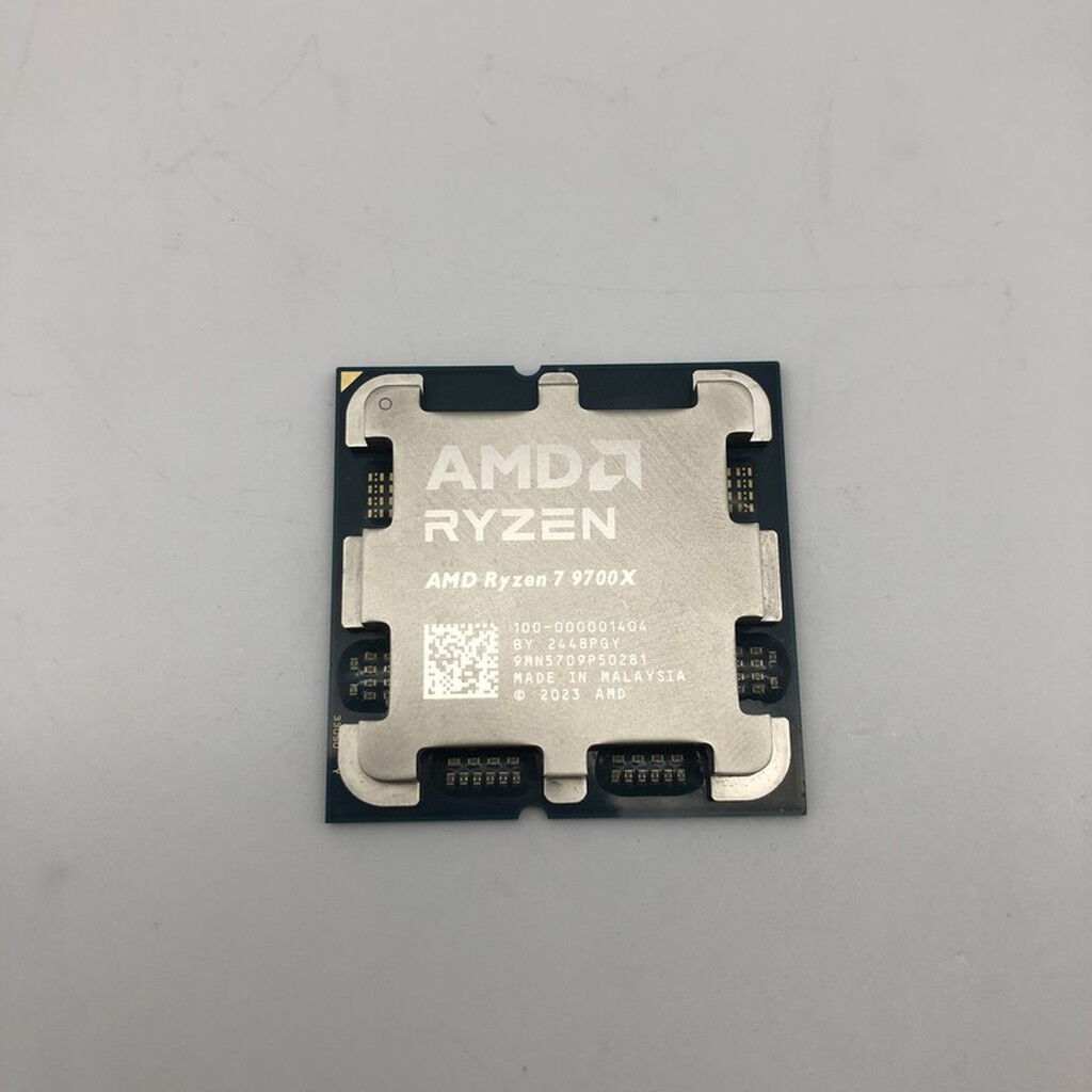 中古 AMD Ryzen 7 9700X (AM5/3.8GHz/40M/C8/T16/65W) 169022