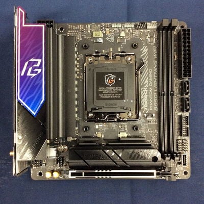 【川崎店】中古  ASRock B850I Lightning WiFi (B850 AM5 mITX DDR5) 175465 