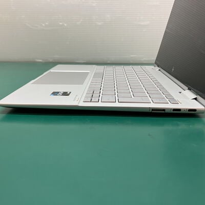 【浦添城間店(沖縄)】中古  HP ENVY x360 2-in-1 Laptop 13 bf0000TU(Intel Core i5 1230U/8GB/SSD512GB/なし/オンボード/13.3/2560x1600/Wi-Fi/W11H64 MAR) 180645 