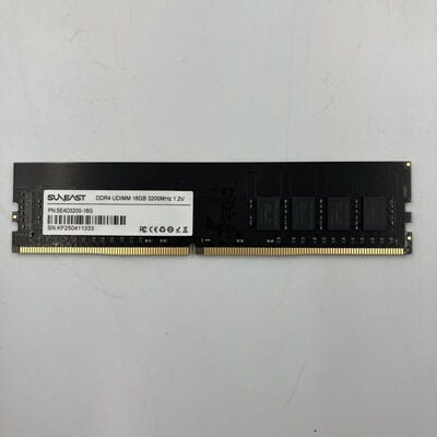 【なんば店】中古  PC4-25600 16GB デスクトップ用(DDR4-3200) 140728 