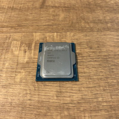 【姫路店】中古  INTEL Core Ultra 5 225 (1851/3.3G/20M/C10/T10) 175014 