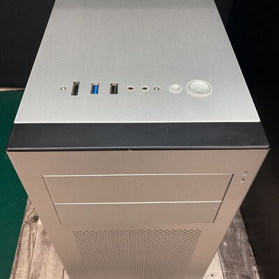 【広島店】中古  自作PC (i7 9700/8GB/SSD240GB/GTX1660 SUPER 6GB/ODD無し/GigabitLAN/W11H) 3320005221 