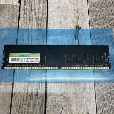 【広島店】中古  Silicon Power SP016GBLFU320F02（DDR4 PC4-25600 16GB） 3320005228 