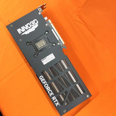 【なんば店】中古  INNO3D GD5080-16GERX3OC (RTX5080 16G) 3280021028 