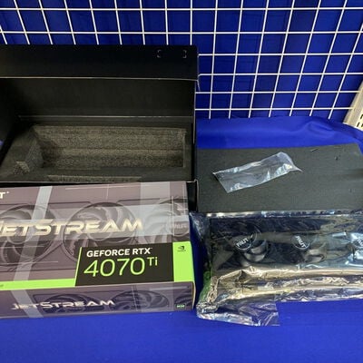 【横浜駅前店】中古  Palit NED407T019K9-1043A (RTX4070Ti 12GB) 154191 