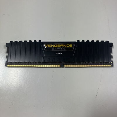 【大宮店】中古  PC4-21300 8GB デスクトップ用(DDR4-2666) 126165 