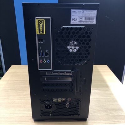 【甲府飯田店】中古  mouse LEVEL&infin; ILeDEs-M77M-A147F-TKSXB(i7 14700F/32GB/SSD1TB/RTX5070/W11H) 4720003106 