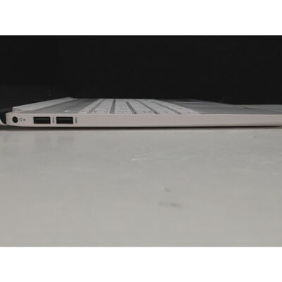 【前橋ｲﾝﾀｰｱｶﾏﾙ店】中古  HP Laptop 15s-fq5130TU (i7-1255U/32GB/SSD500GB/W11H) 4540002359 
