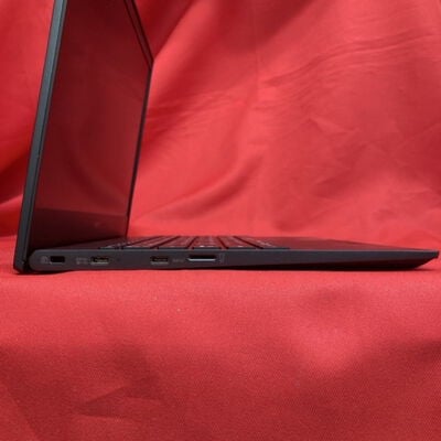 【千葉店】中古  NEC PC-VKV18GZG9 (Intel Core i7 10510U 1.80GHz/16GB/SSD512GB/-/オンボード/13.3/1920x1080/Wi-Fi/WEBCAM/W11P/Microsoft Office Home and Business 2024) 189044 