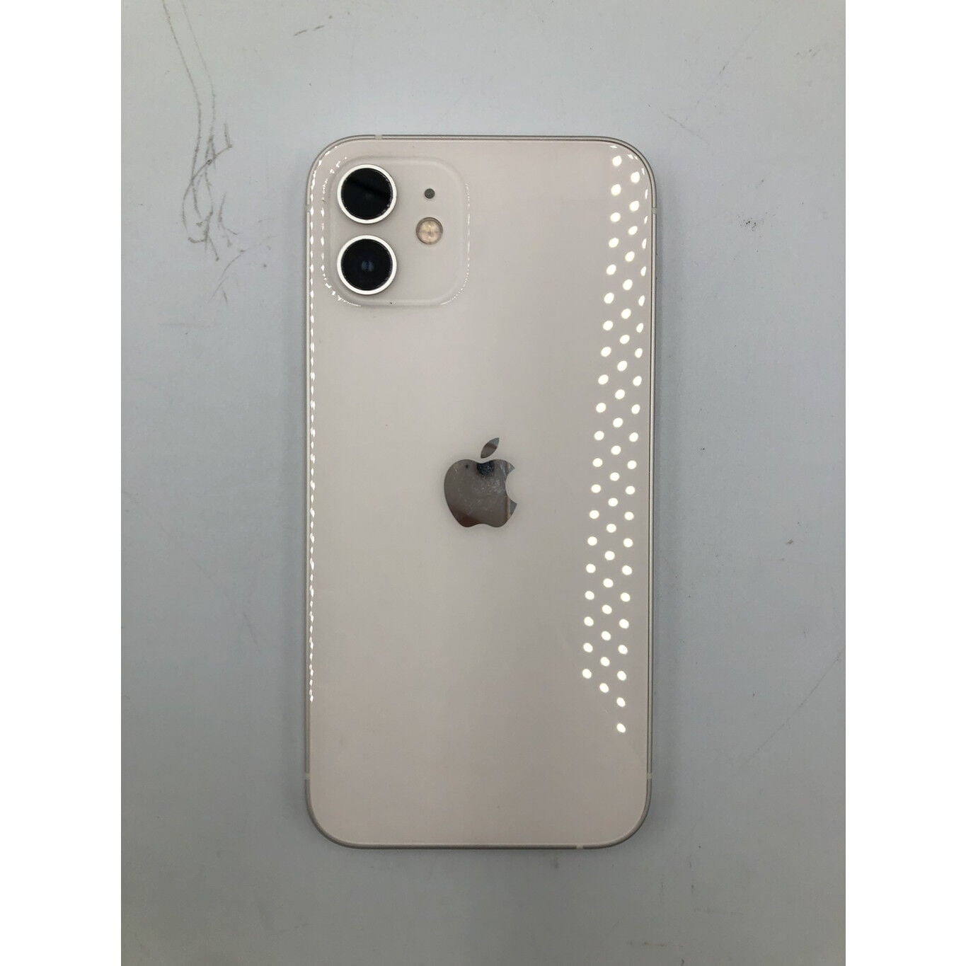 中古 【SIMロック解除済み】【SoftBank】Apple iPhone12 6.1インチ