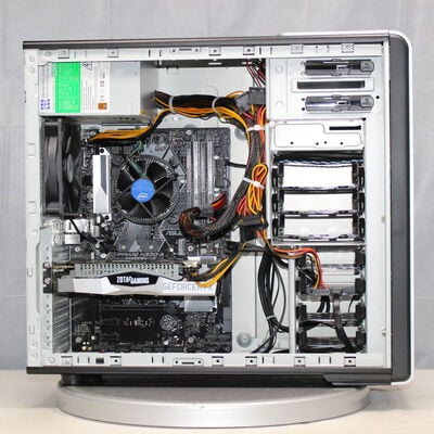 【宇都宮鶴田店】中古  TSUKUMO G-GEAR(Intel Core i7 9700/16GB/SSD500GB/DVDマルチ/NVIDIA GeForce RTX 2060 6GB/W11H64 MAR) 180686 