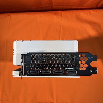 【なんば店】中古  Palit NED47TST19T2-1043W GamingPro White OC (RTX4070Ti SUPER 16GB) 164255 