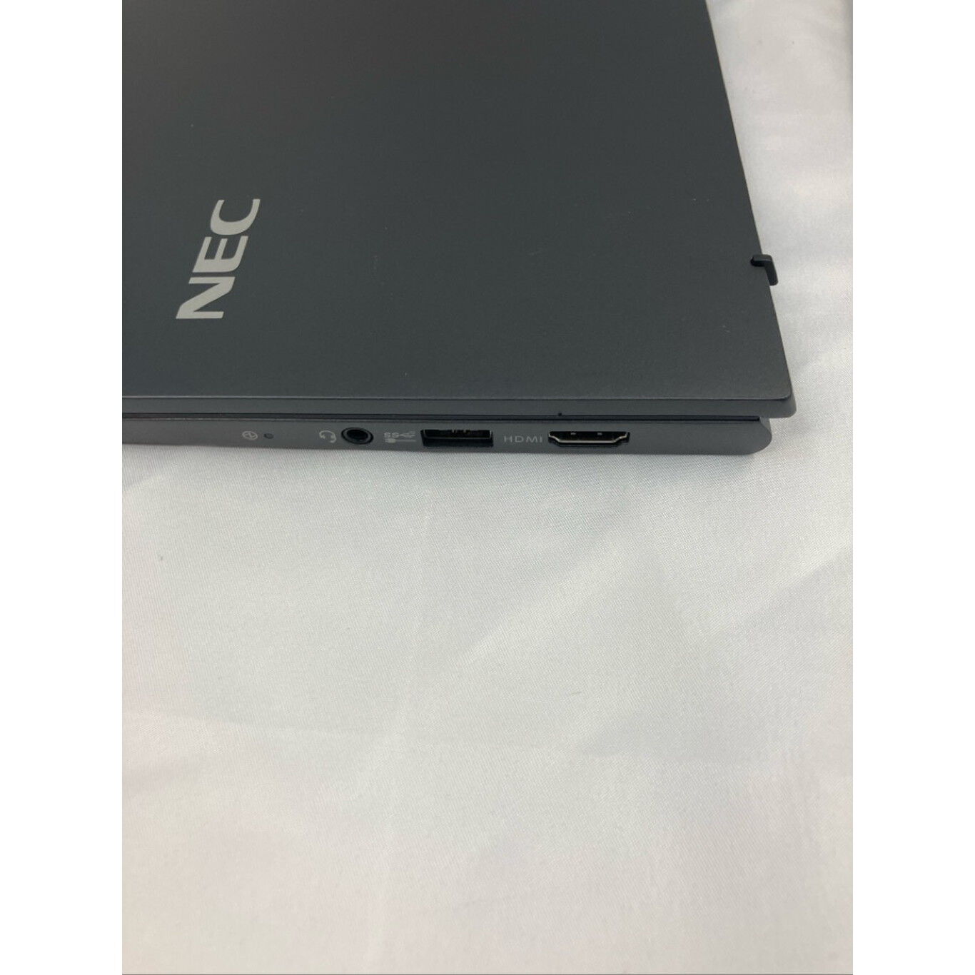 中古 NEC VersaPro VKV18G-9 (Core i7-10510U/16GB/SSD256GB