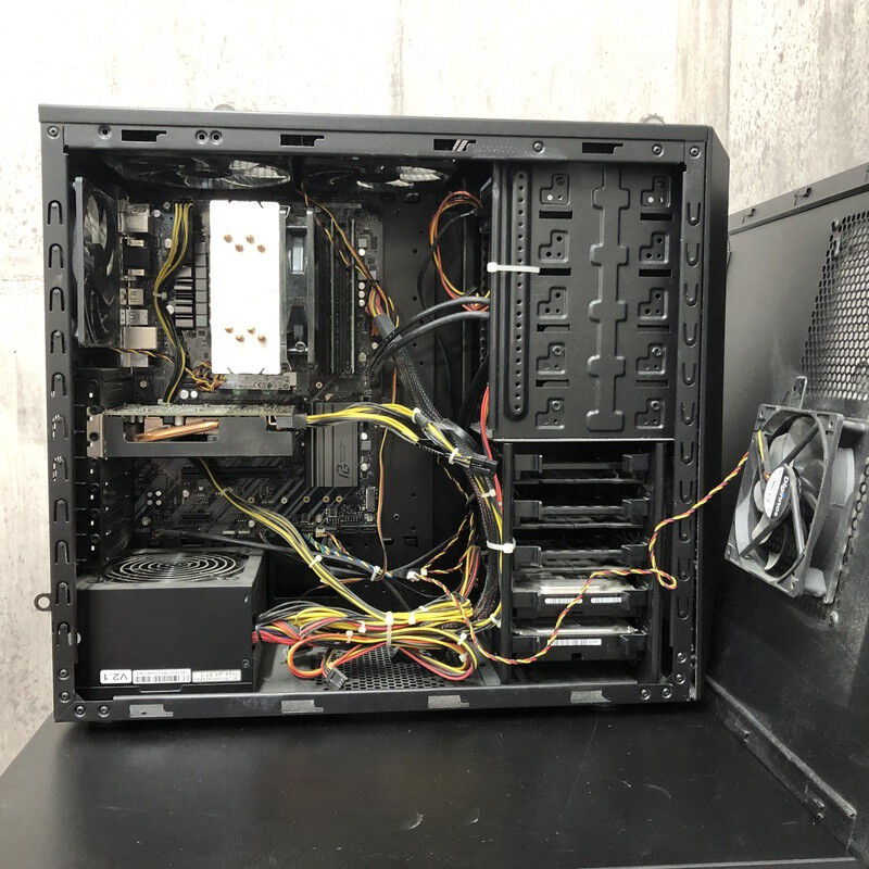 中古 GALLERIA XT(i7 9700KF/16GB/SSD500GB/HDD1TB+1TB/GTX1660