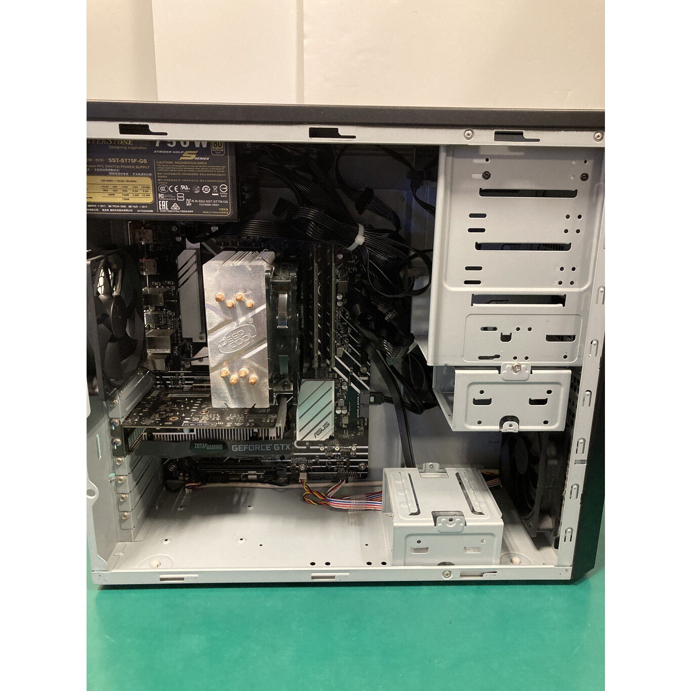 THIRDWAVE Monarch GE PC OSなし SSD HDDなし THIRDWAVE Monarch GE PC OSなし SSD HDDなし ミドルタワー