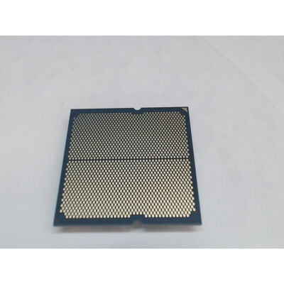 【前橋ｲﾝﾀｰｱｶﾏﾙ店】中古  AMD Ryzen 7 9800X3D (AM5/4.7/104M/C8/T16/120W) 172566 