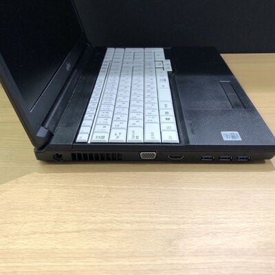 【甲府飯田店】中古  FUJITSU LIFEBOOK A5510/D (Core i5-10310U/4GB/SSD128GB) 182837 