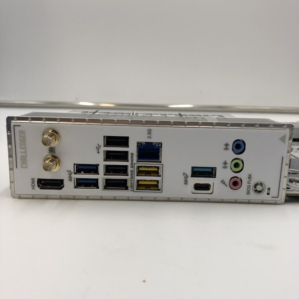中古 ASRock B850 Challenger WiFi White (B850 AM5 ATX) 5200000652