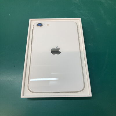 【浦添城間店(沖縄)】中古  Apple iPhoneSE 4.7インチ (第2世代/2020) 64GB (ホワイト) 国内版SIMロックフリー MHGQ3J/A 新パッケージ版 146154 