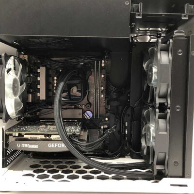 【郡山安積店】中古  G-Tune DG-I7G60(i7 13700F/DDR5 32GB/M.2 SSD 1TB/なし/RTX4060 8GB/W11H) 4640002770 