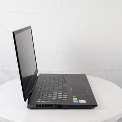 【通販センター】中古  GIGABYTE AORUS 15-X9(Intel Core i7 8750H/16GB/SSD500GB+SSD500GB+HDD2TB/なし/NVIDIA GeForce RTX 2070 8GB/15.6/1920x1080/Wi-Fi/W11H64 MAR) 185373【7/2大決算値下げ!】 