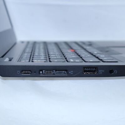 【通販センター】中古  【ジャンク品/保証無/返品質問不可】Lenovo ThinkPad L13 20R4-S6QA00 (Intel Core  i5 10210U 1.60GHz/8GB/SSD256GB/-/オンボード/13.3/1920x1080/Wi-Fi/WEBCAM/OSなし) 186454 