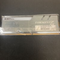 中古  PC4-25600 8GB デスクトップ用(DDR4-3200) 140727 