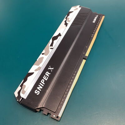 【鹿児島店】中古  PC4-28800 8GB デスクトップ用(DDR4-3600) 140733 