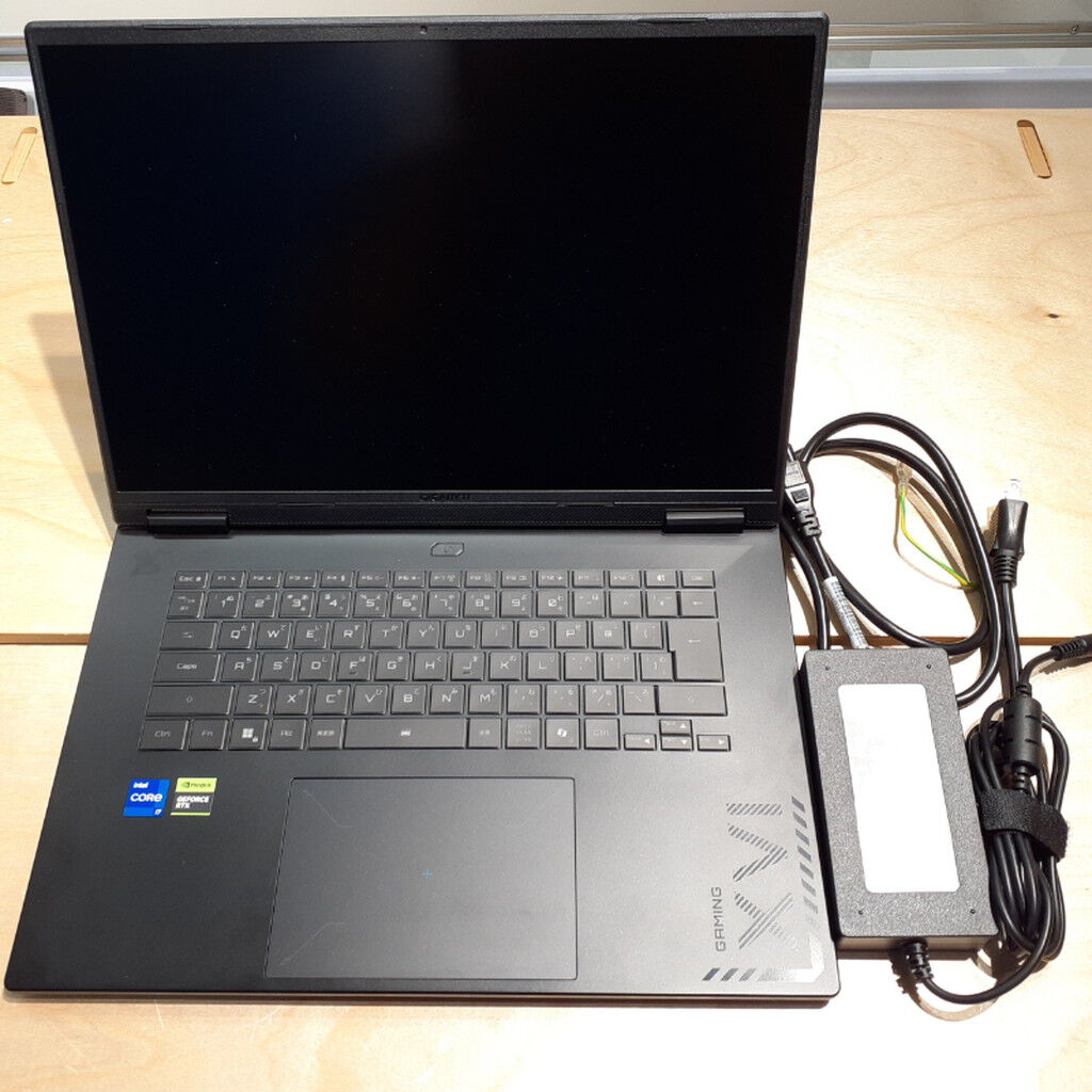 中古 GIGABYTE GAMING A16(i7-13620H/64GB/SSD1TB+1TB/RTX4050/W11H