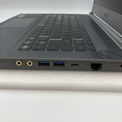 【新潟店】中古  MSI Thin-15-B13VF-4060JP(i7-13620H/32GB/SSD512GB/RTX4060/15.6FHD/W11H) 3290007251 