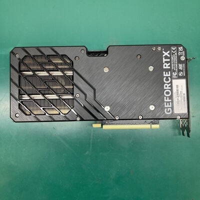 【浦添城間店(沖縄)】中古  各社 GeForce RTX4070 (12GB PCI-E) 157138 